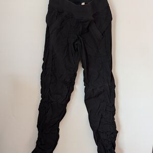 Black Ruched Leggings